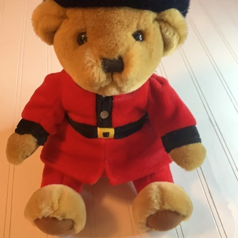 Harrods of Knightsbridge Bear - Picture 3 of 6